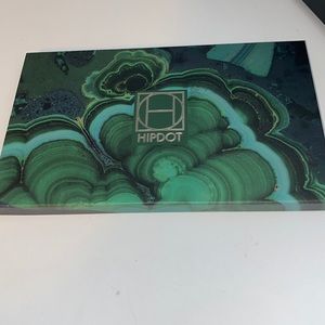 Hipdot Cenote Eyeshadow palette